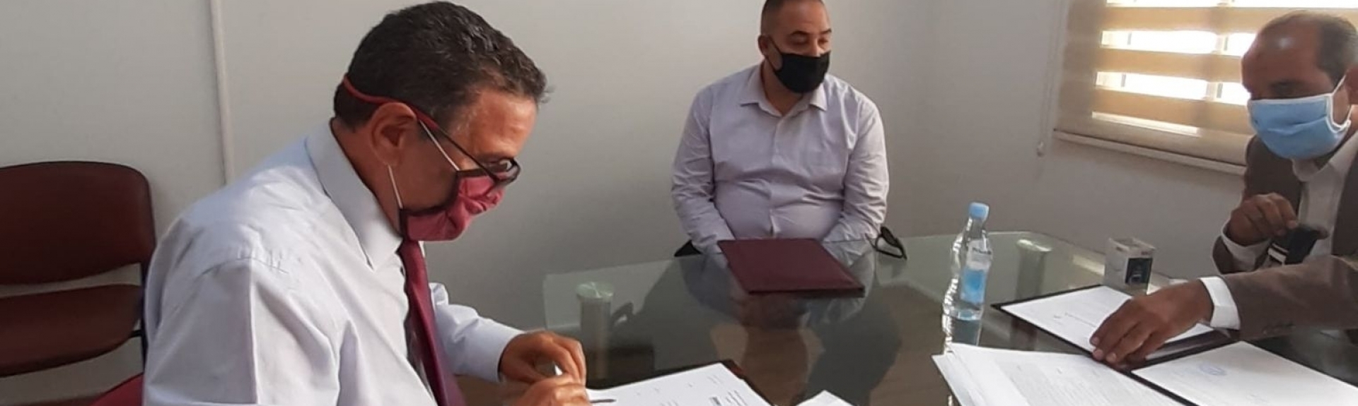 L’école Centrale de Droit et des Sciences Politiques (DSP) et l’institut Supérieur des Etudes Juridiques et Politiques de Kairouan signent un partenariat